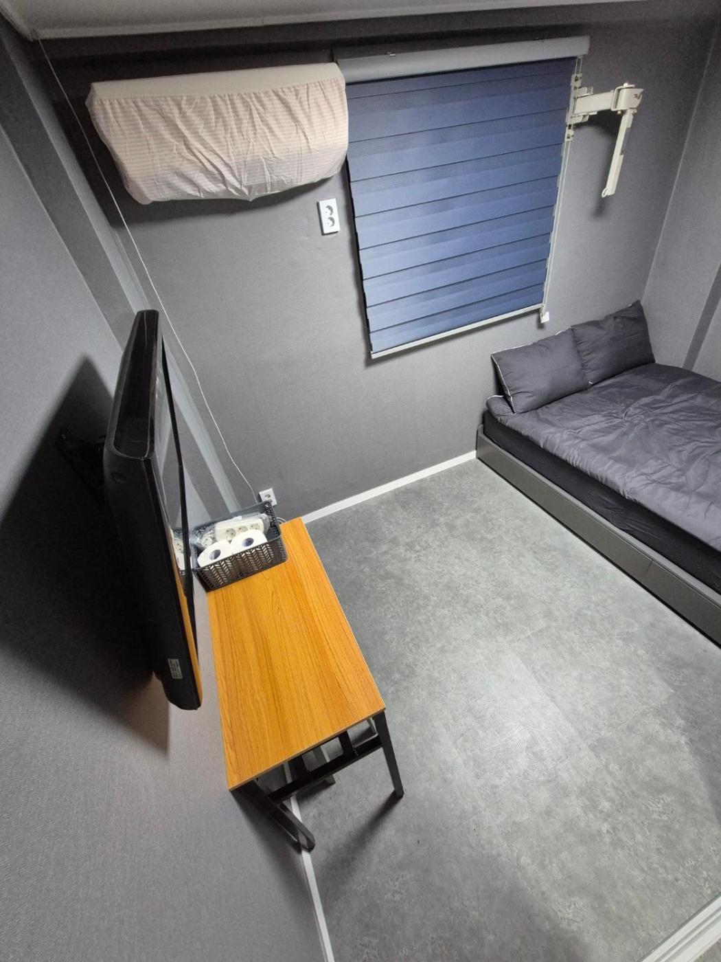 Gangnam Seven Hostel โซล ภายนอก รูปภาพ