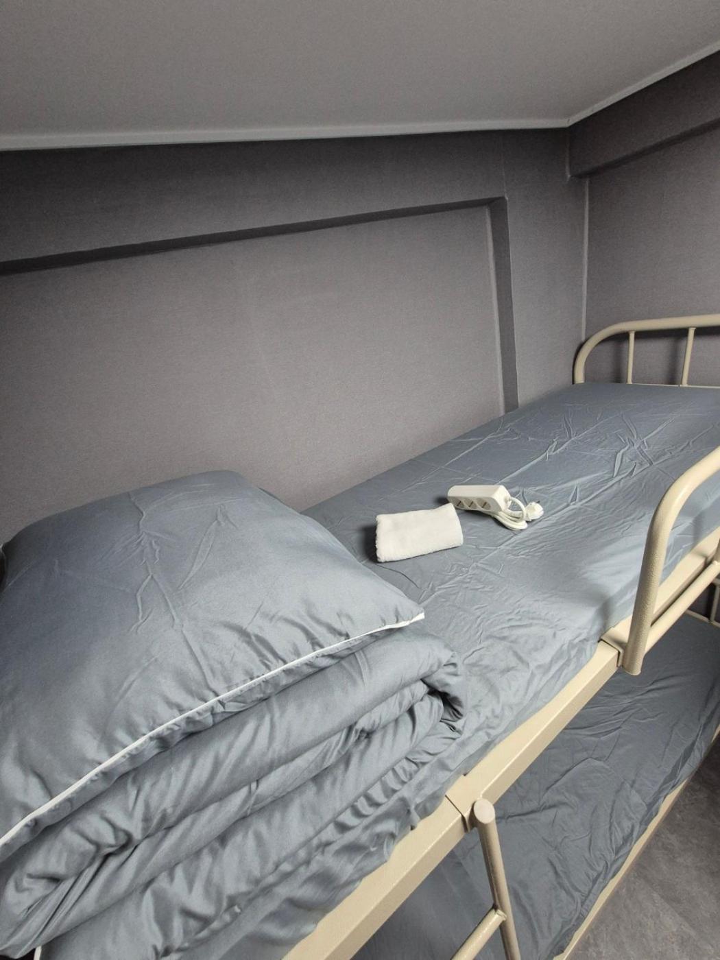 Gangnam Seven Hostel โซล ภายนอก รูปภาพ